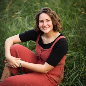 Meet your Posher, Grace